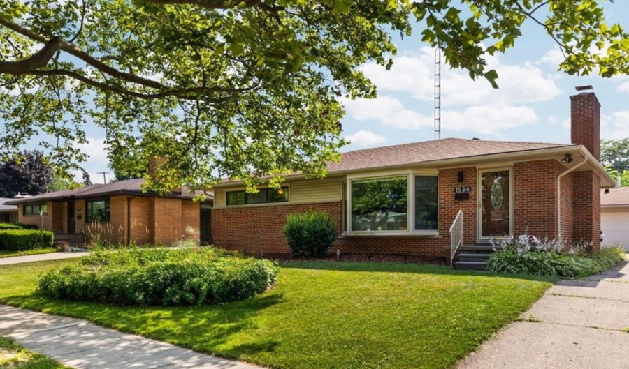 1534 Barrington Pl, Ann Arbor, MI 48103 - 4 Beds, 3 Bath