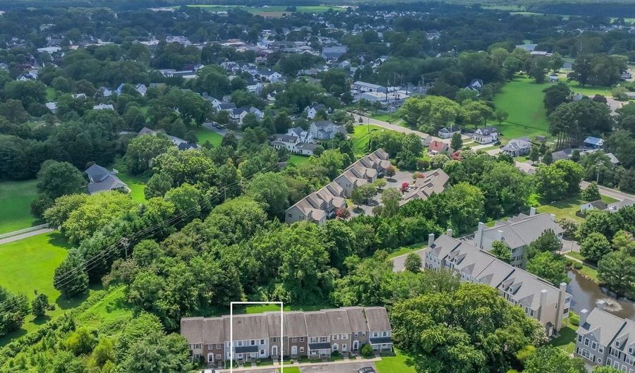 4 FRANKLIN Sq, Berlin, MD 21811 - 3 Beds, 3 Bath