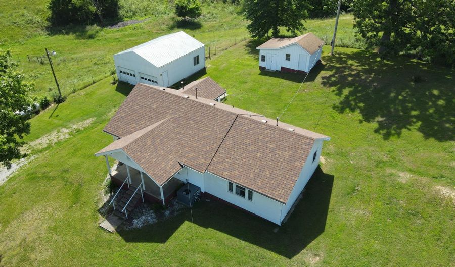 6413 County Road 5-403, Ava, MO 65608 - 3 Beds, 2 Bath