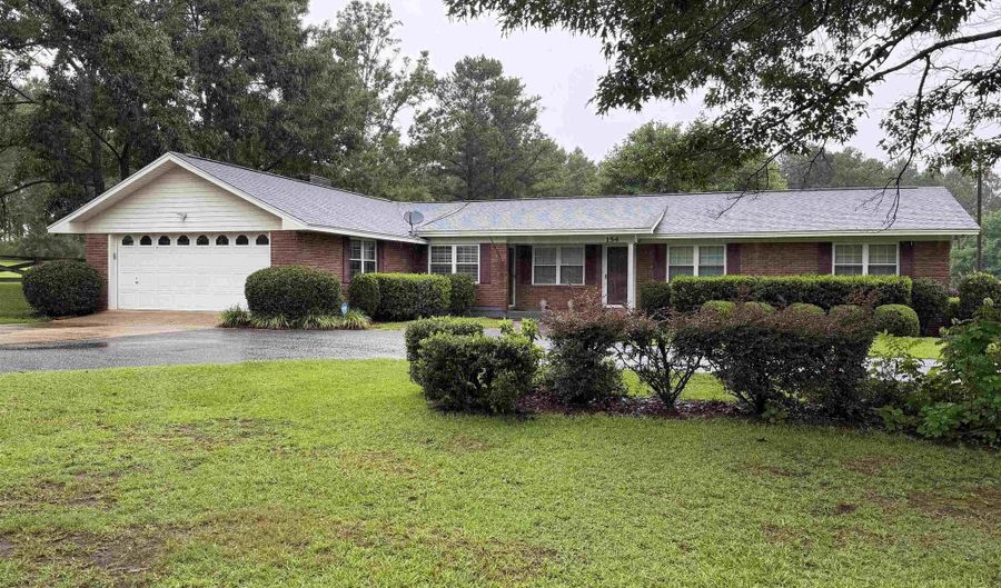 154 Perry Ln, Atmore, AL 36502 - 3 Beds, 2 Bath