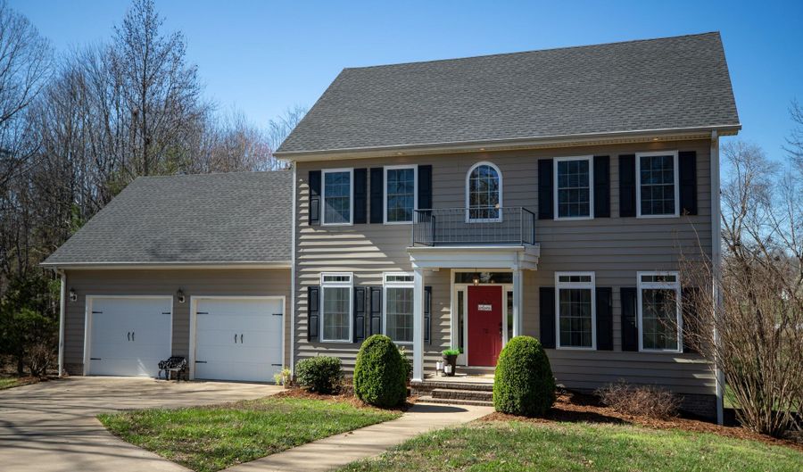 72 Stoneside Dr, Almo, KY 42020 - 4 Beds, 4 Bath