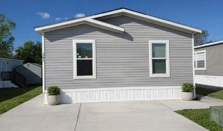 215 Barrow St 607, Apopka, FL 32712 - 3 Beds, 2 Bath