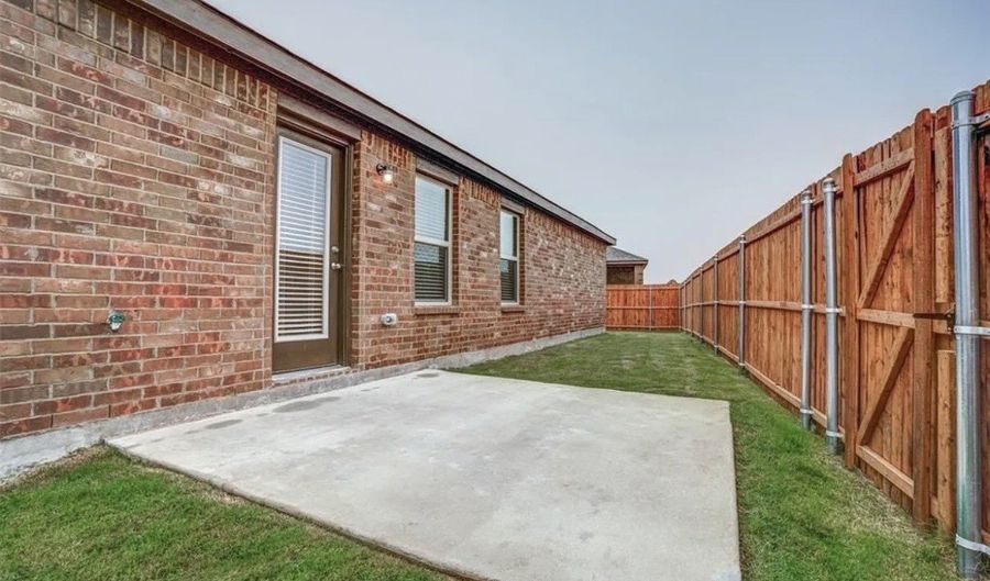 2426 Lupton St, Anna, TX 75409 - 4 Beds, 2 Bath