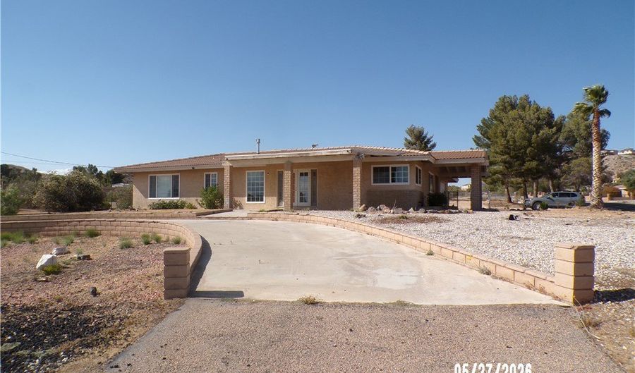 16420 Malahat, Apple Valley, CA 92307 - 3 Beds, 3 Bath