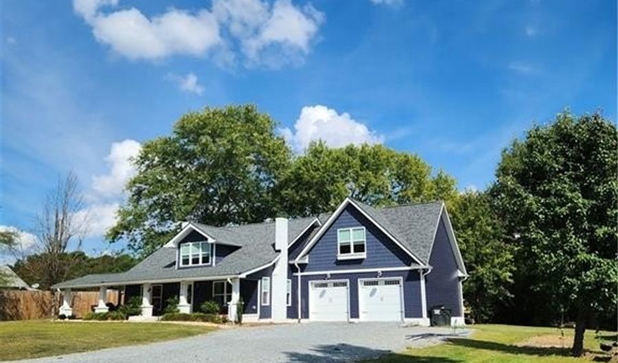 5816 Trotter Country Rd, Archdale, NC 27263 - 4 Beds, 3 Bath