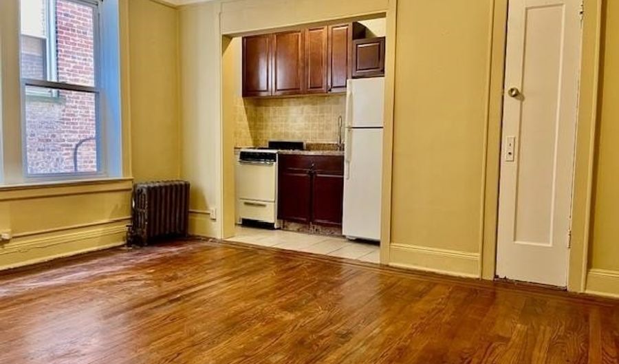 5-7 KELLY Pkwy 202, Bayonne, NJ 07002 - 1 Beds, 1 Bath