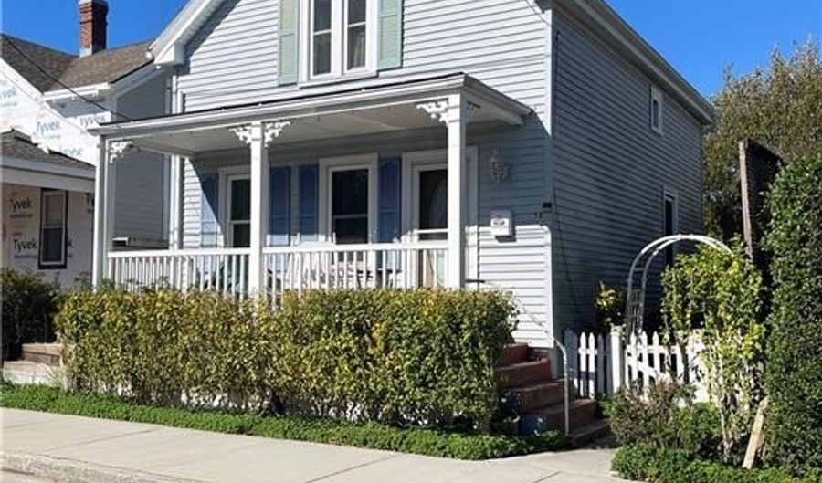 58 Connection St, Newport, RI 02840 - 2 Beds, 2 Bath