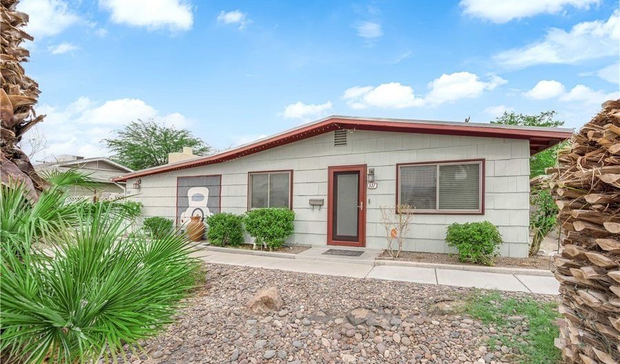 837 Salem Dr, Las Vegas, NV 89107 - 3 Beds, 2 Bath