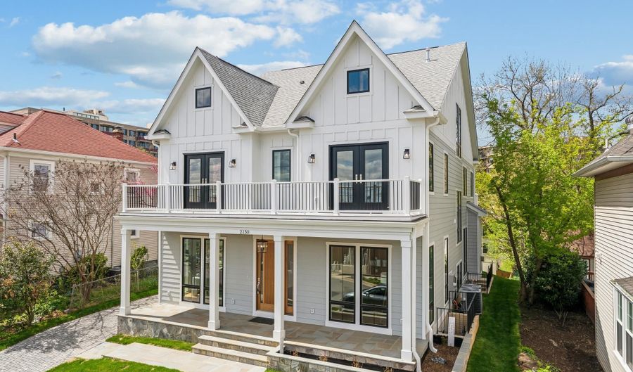 2150 N STAFFORD St, Arlington, VA 22207 - 7 Beds, 8 Bath