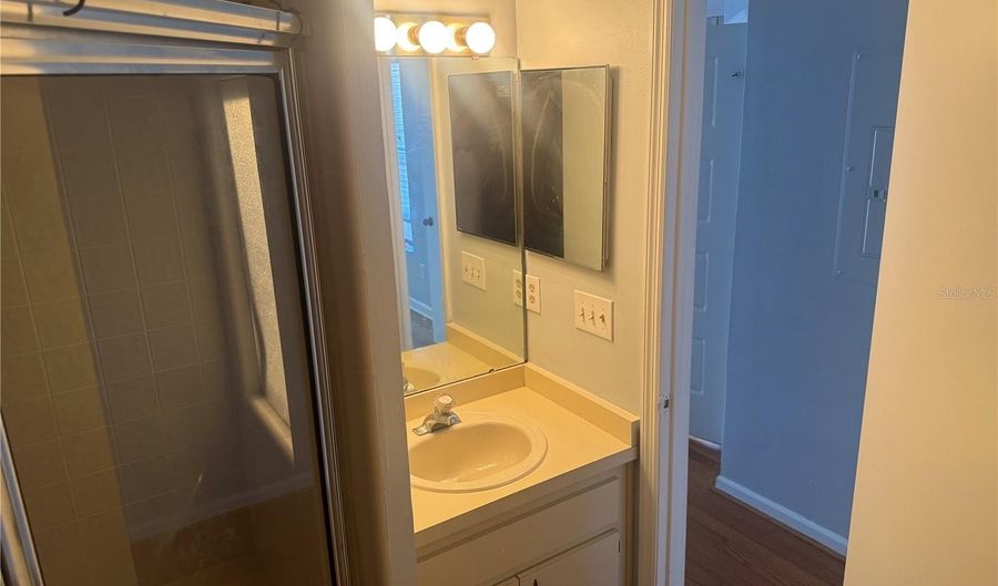 702 LIGHTHOUSE Ct, Altamonte Springs, FL 32714 - 3 Beds, 2 Bath