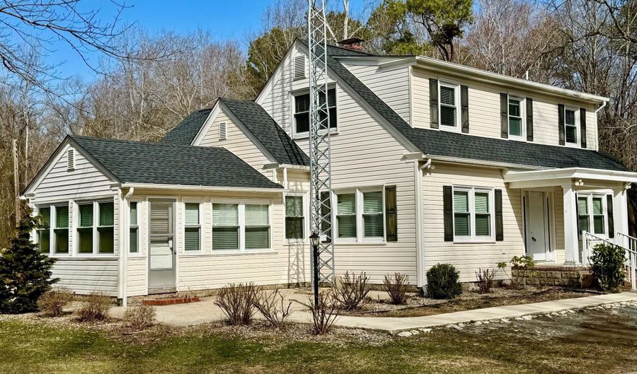 24212 SHORTLY Rd, Georgetown, DE 19947 - 4 Beds, 3 Bath
