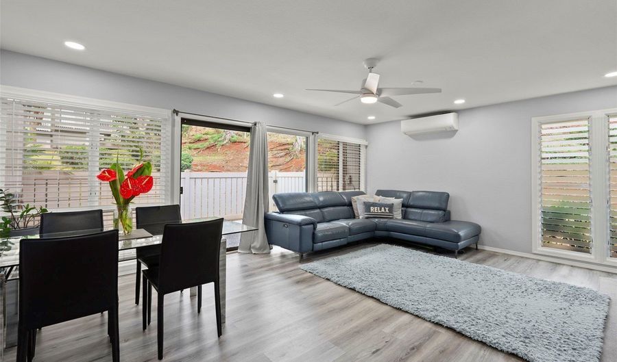 98-1077 D Komo Mai Dr 56, Aiea, HI 96701 - 2 Beds, 2 Bath