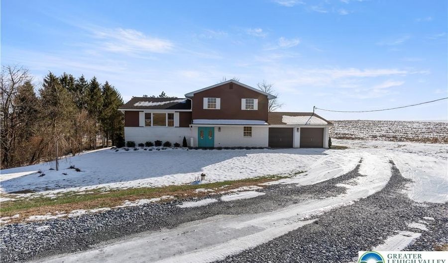 438 Nursery Rd, Albany, PA 19529 - 3 Beds, 2 Bath