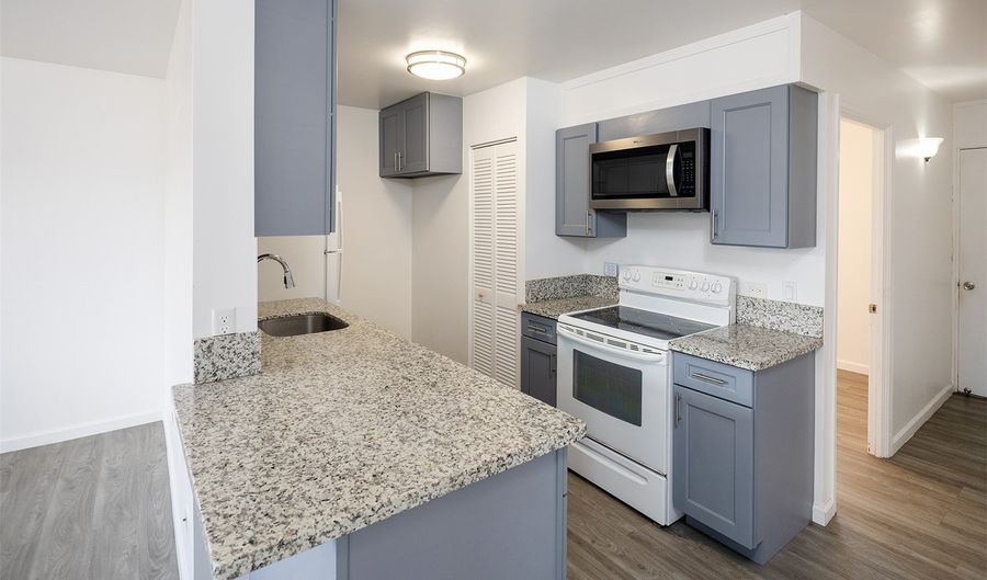 633 Nalanui St 302, Honolulu, HI 96817 - 3 Beds, 1 Bath