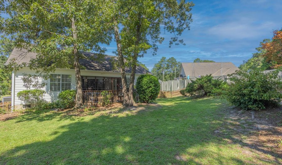 227 Spring Forest Cir, Aiken, SC 29803 - 3 Beds, 2 Bath