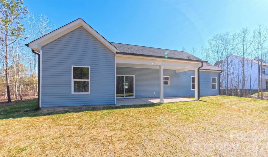 4018 Deerstone Ln, Clover, SC 29710 - 3 Beds, 2 Bath