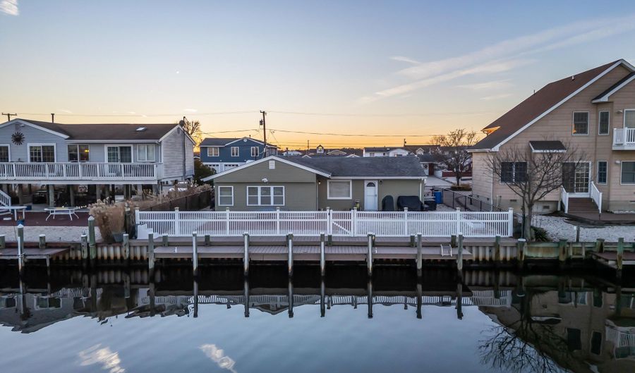 230 Montclair Rd S, Barnegat, NJ 08005 - 3 Beds, 2 Bath