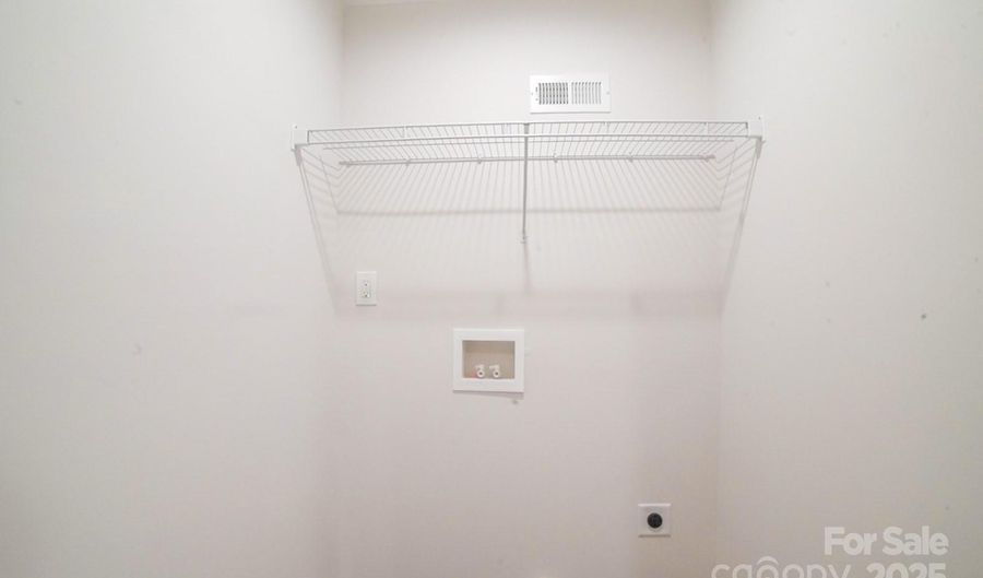 11 Berry Crest Ln, Arden, NC 28704 - 3 Beds, 3 Bath