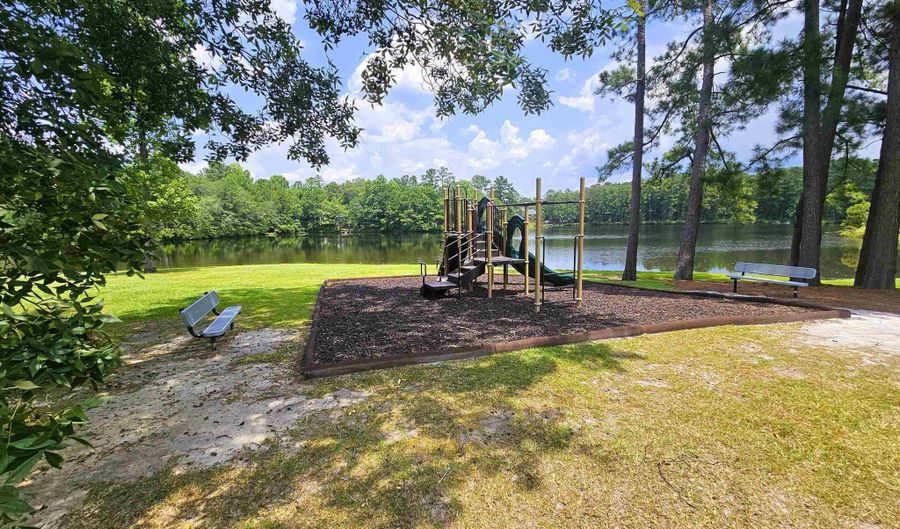 56 Oakvale Court St, Blythewood, SC 29016 - 4 Beds, 2 Bath