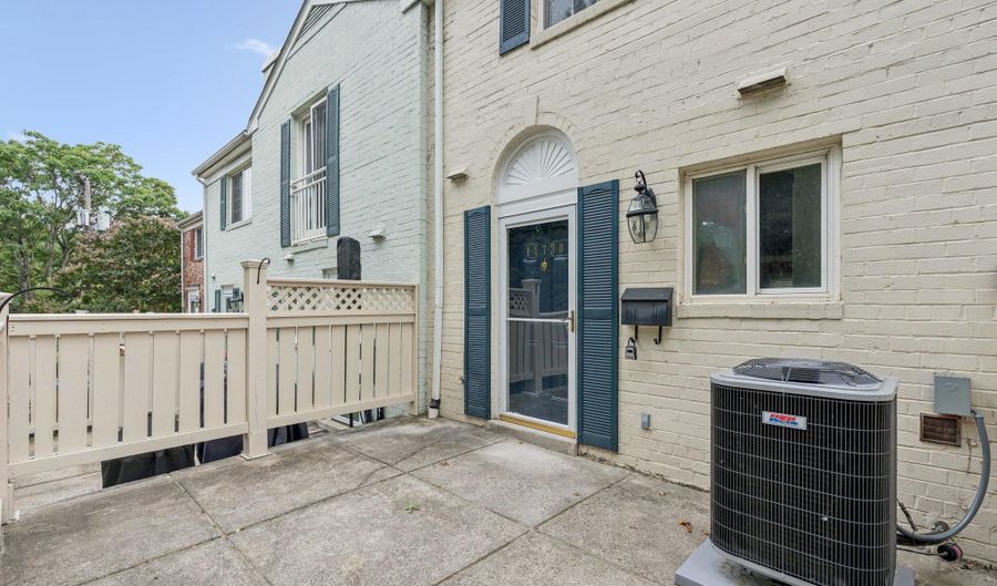 1473 N VAN DORN St, Alexandria, VA 22304 - 2 Beds, 2 Bath