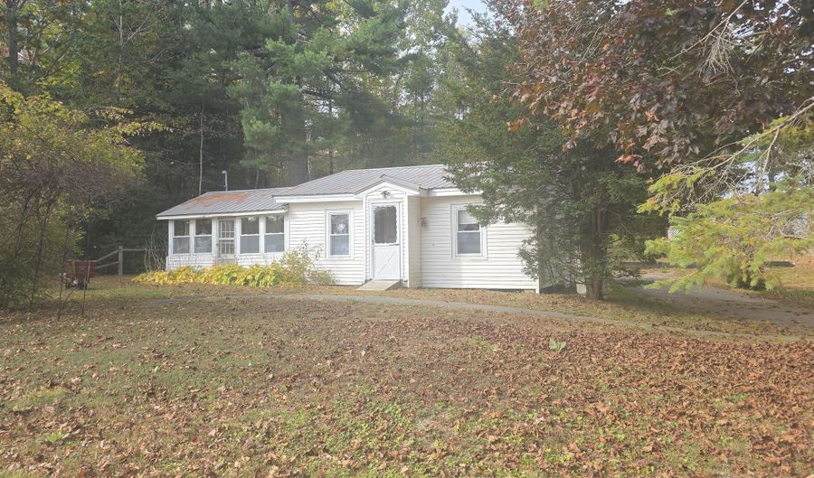 17 Marsh Rd, Belfast, ME 04915 - 2 Beds, 0 Bath