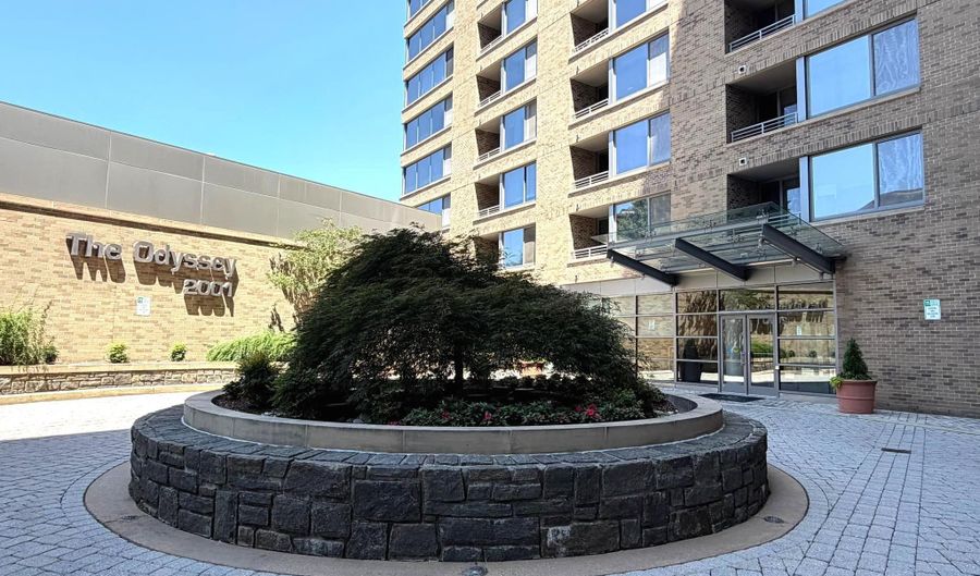 2001 15TH St N 509, Arlington, VA 22201 - 2 Beds, 2 Bath