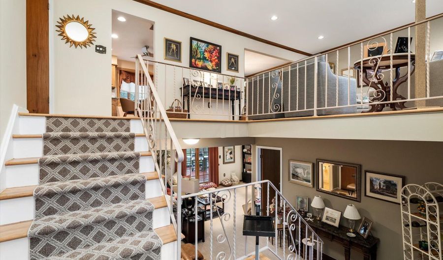 9 Poe Ln Rd2, Allentown, NJ 08501 - 4 Beds, 3 Bath