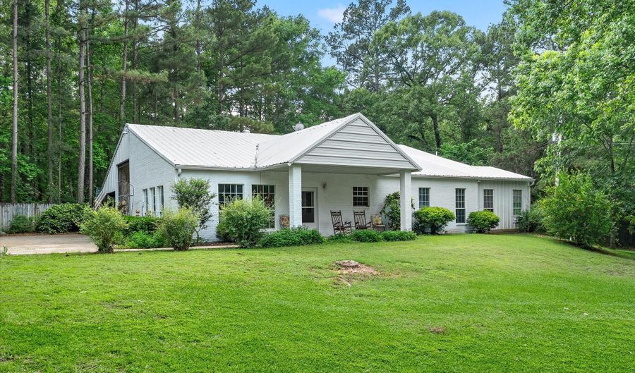 120 Gray Cir, Benton, LA 71006 - 3 Beds, 2 Bath