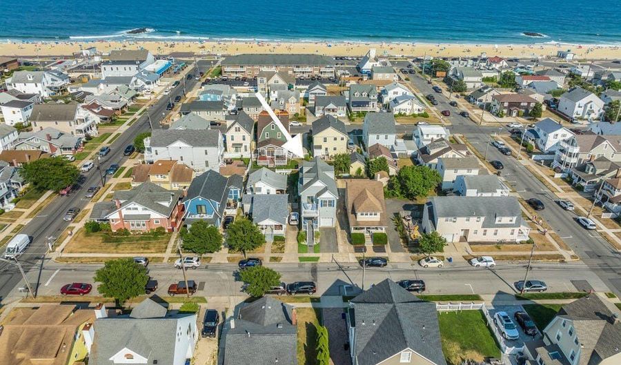 1706 A St, Belmar, NJ 07719 - 4 Beds, 3 Bath