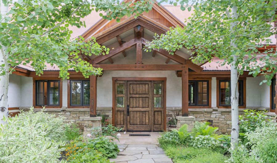 2815 N BLACK SHEEP FARM Rd, Alta, WY 83414 - 4 Beds, 5 Bath