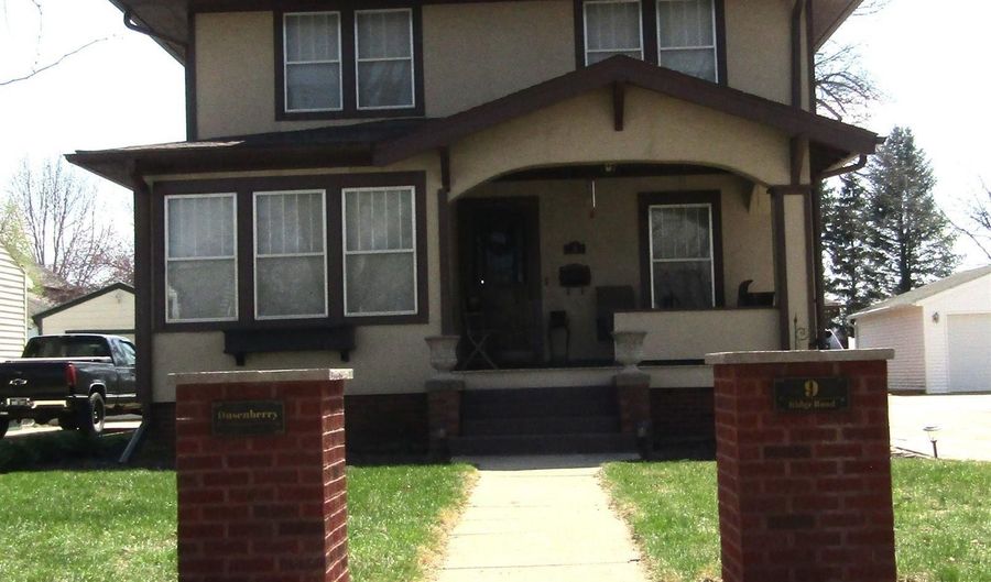 9 Ridge Rd, Atlantic, IA 50022 - 4 Beds, 3 Bath