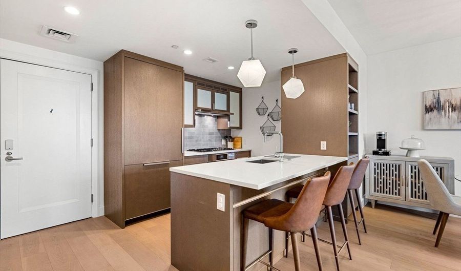 100 Lovejoy Wharf 3G, Boston, MA 02205 - 2 Beds, 2 Bath