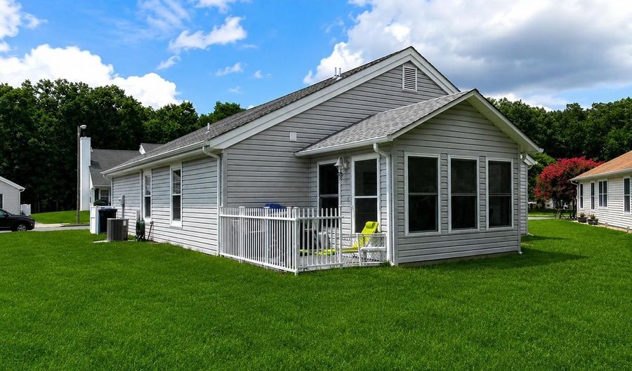 26 DOGWOOD Dr, Barnegat, NJ 08005 - 2 Beds, 2 Bath