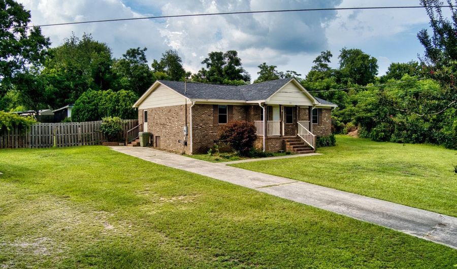 104 Circle Dr, Beech Island, SC 29842 - 3 Beds, 2 Bath