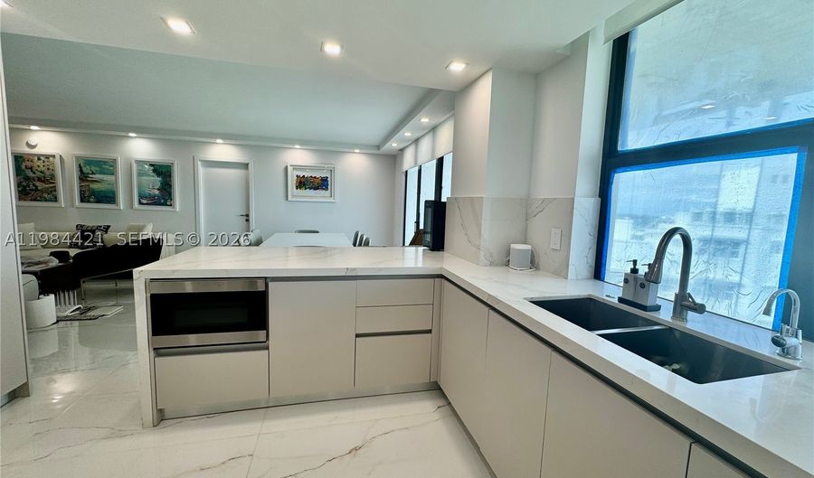 9801 Collins Ave 20E, Bal Harbour, FL 33154 - 2 Beds, 3 Bath