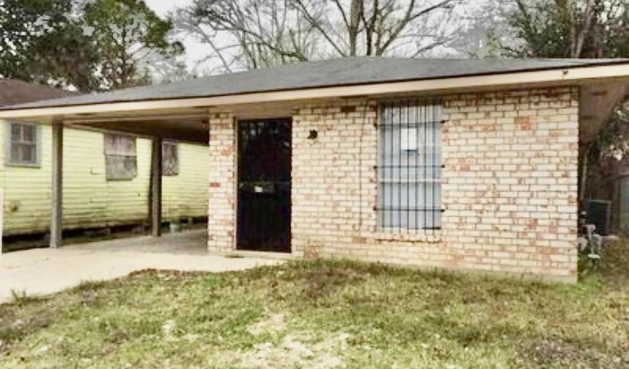 733 E Grant St, Baton Rouge, LA 70802 - 3 Beds, 2 Bath