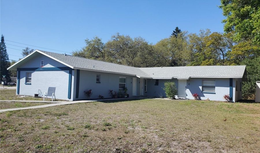 15000 WESTMINISTER Ave B, Clearwater, FL 33760 - 2 Beds, 1 Bath
