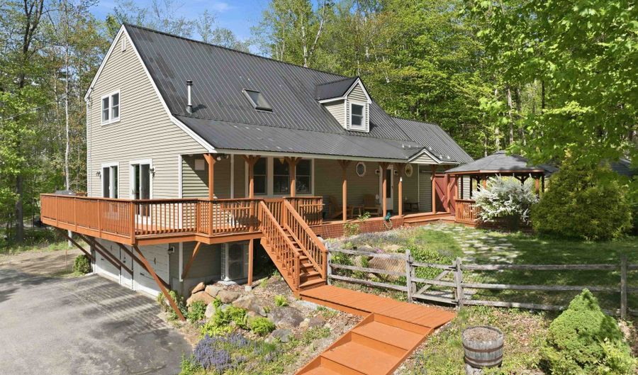 7 Smith Hill Rd, Ashland, NH 03217 - 3 Beds, 2 Bath