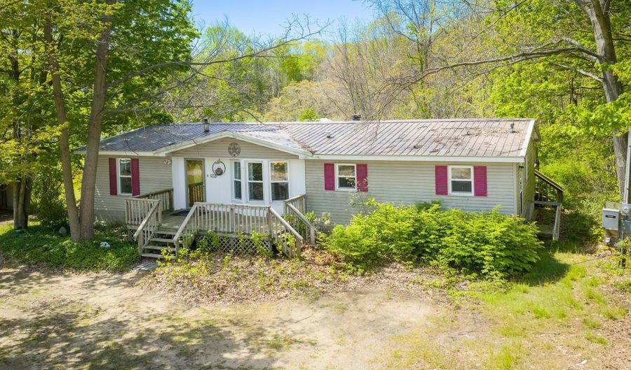 2280 Taft Rd, Allegan, MI 49010 - 3 Beds, 2 Bath