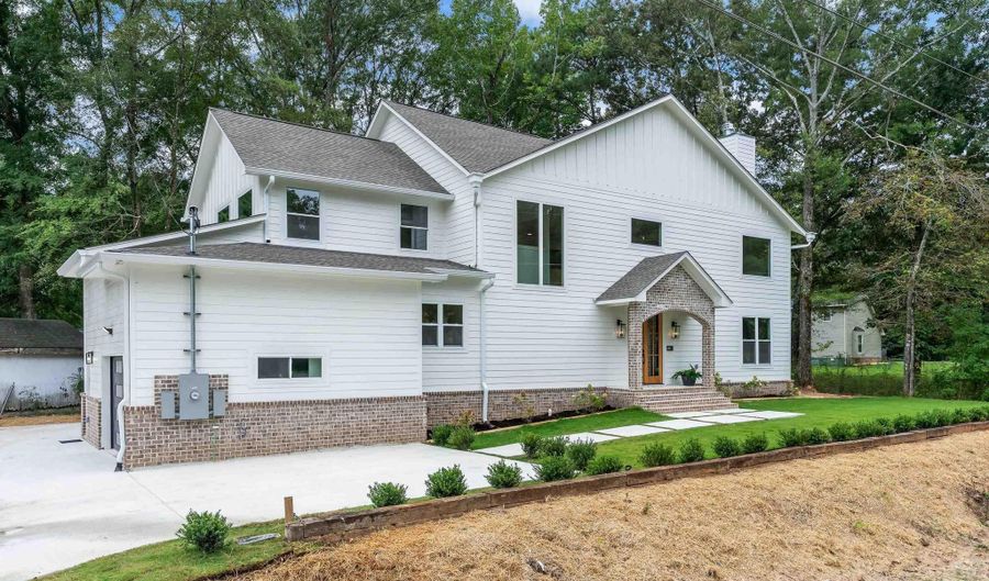 1724 BUTLER Rd, Alabaster, AL 35007 - 5 Beds, 4 Bath