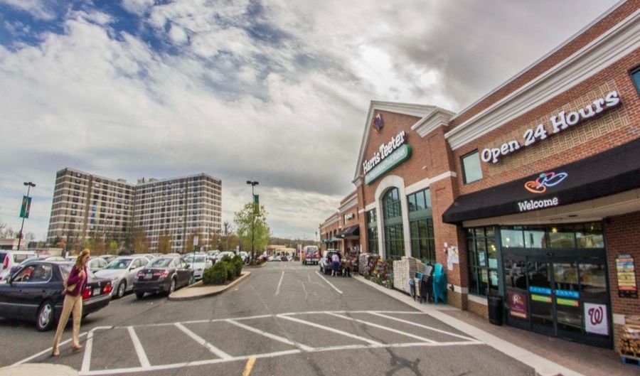 4600 DUKE St 620, Alexandria, VA 22304 - 3 Beds, 2 Bath