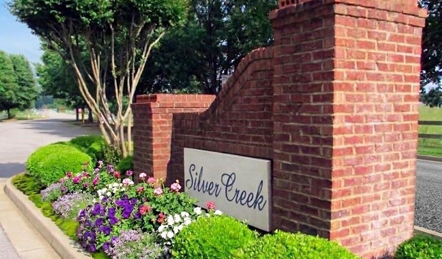 677 BARKLEY Cir, Alabaster, AL 35007 - 3 Beds, 2 Bath