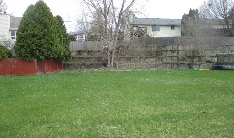 363 Creekside Ln, Antioch, IL 60002 - 0 Beds, 0 Bath