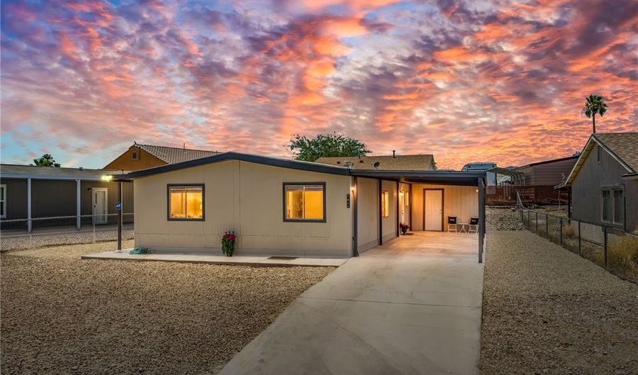 1611 Yale Dr, Bullhead City, AZ 86442 - 2 Beds, 2 Bath