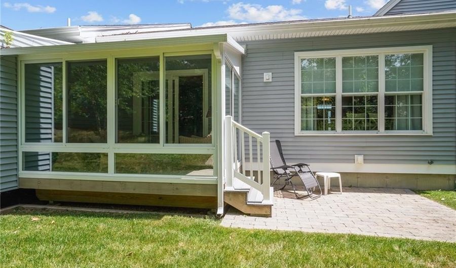 170 Providence Pike 145, North Smithfield, RI 02896 - 2 Beds, 2 Bath