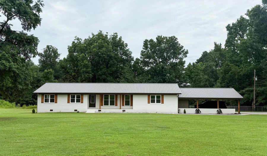10674 US Highway 278 W, Attalla, AL 35952 - 4 Beds, 3 Bath
