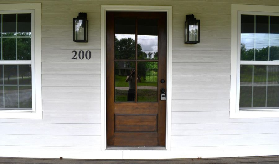 200 Endville Rd, Tupelo, MS 38826 - 3 Beds, 2 Bath