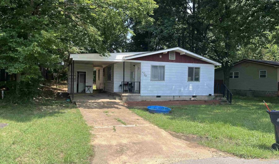 2735 Boles St, Batesville, AR 72501 - 3 Beds, 1 Bath