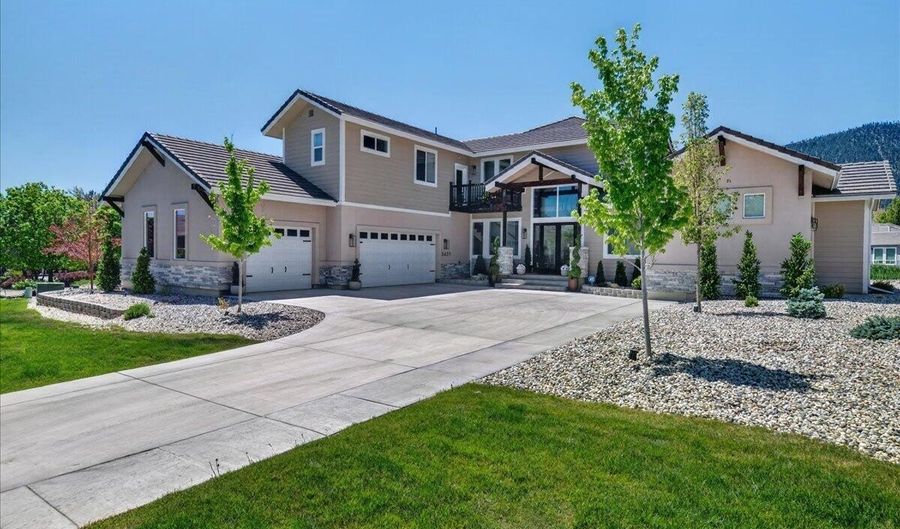 2431 Genoa Aspen Dr, Genoa, NV 89411 - 4 Beds, 5 Bath