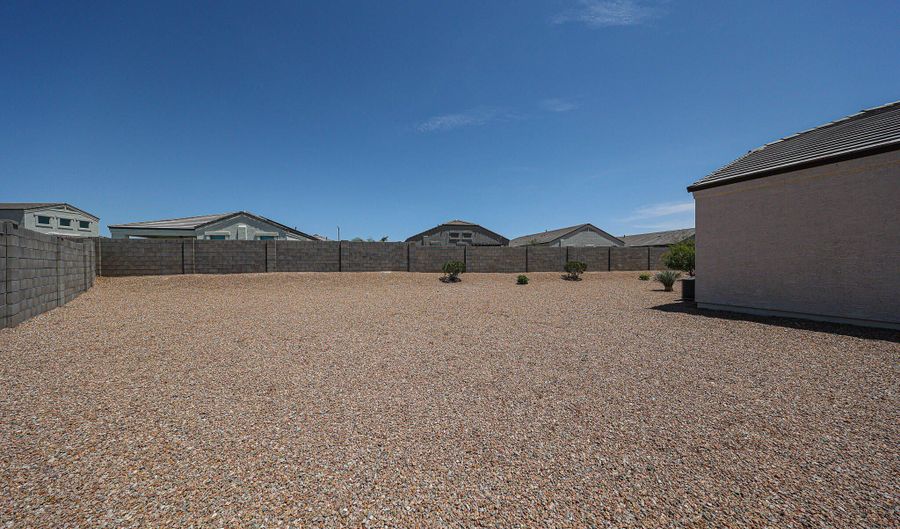 31041 W AVALON Cir, Buckeye, AZ 85396 - 4 Beds, 2 Bath